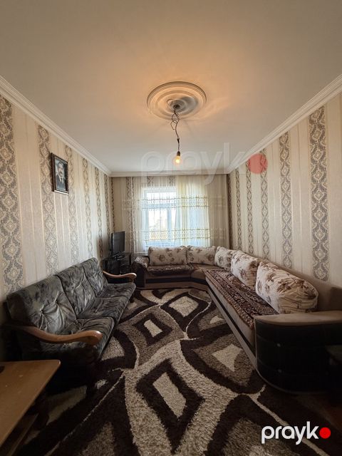 Satılır 3 otaqlı köhnə tikili 85 m²