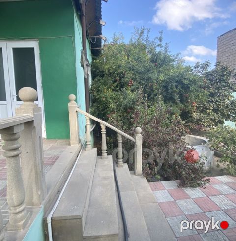 Satılır 5 otaqlı həyət evi/bağ evi 150 m²