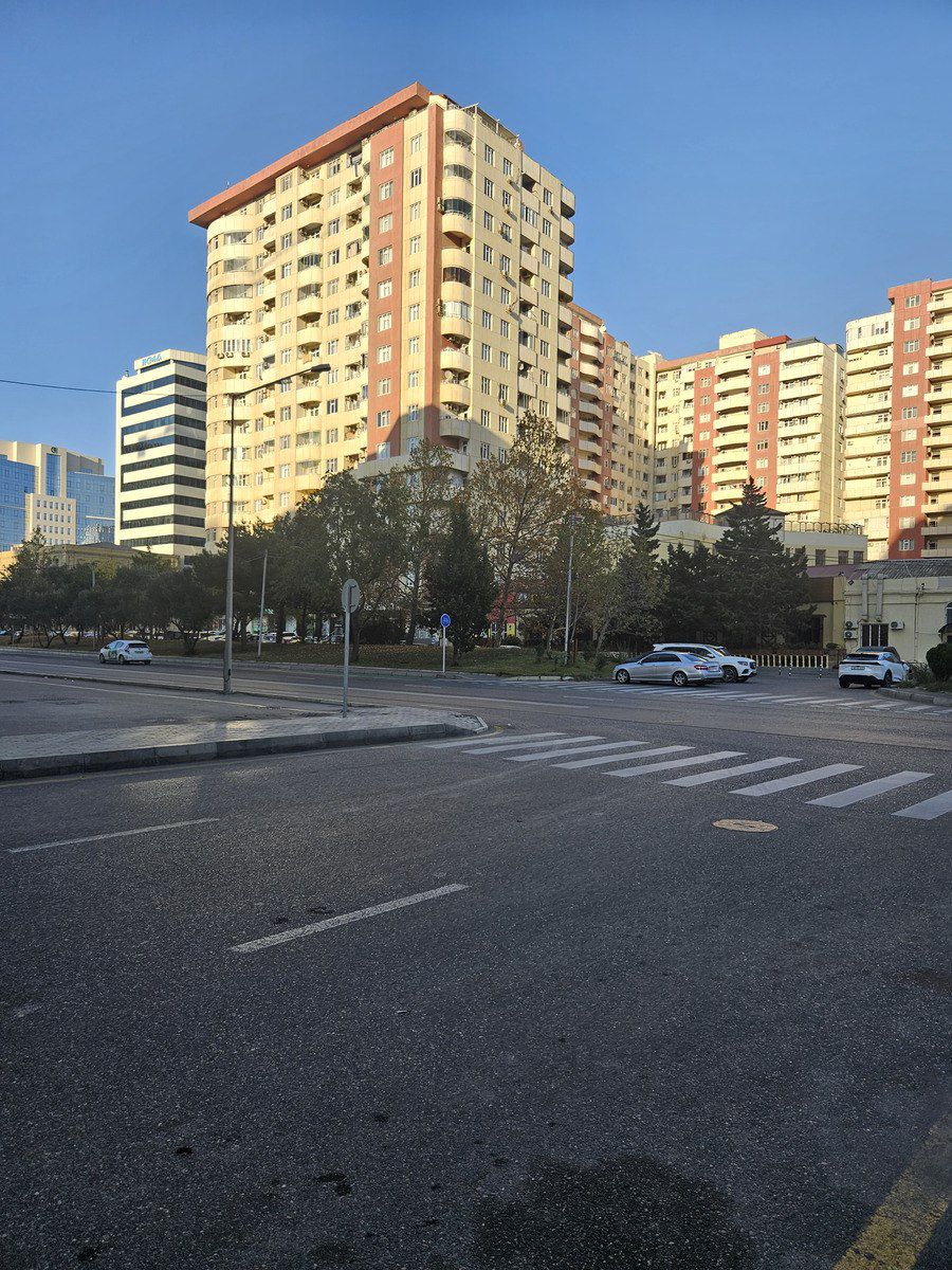 Satılır obyekt 44 m² — Əmlak, Bakı (3)