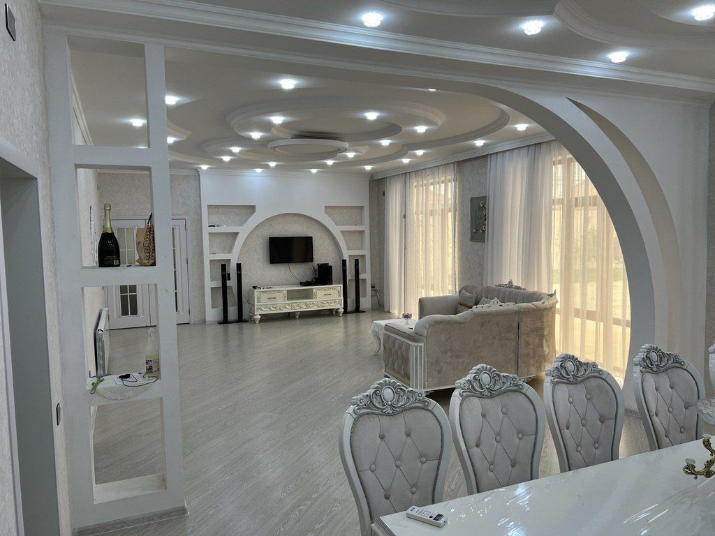 Satılır 5 otaqlı həyət evi/bağ evi 300 m² — Ev, villa, Bakı (12)