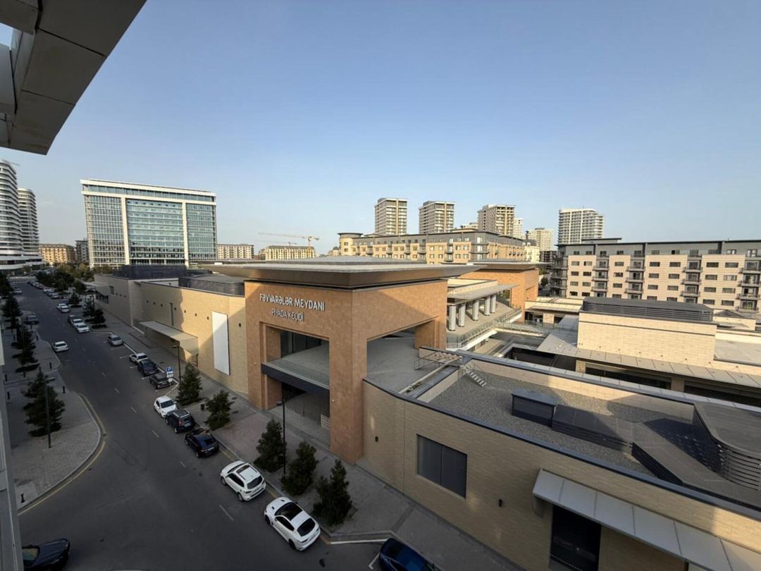 Satılır 4 otaqlı yeni tikili 220 m² — Mənzil, Bakı (8)