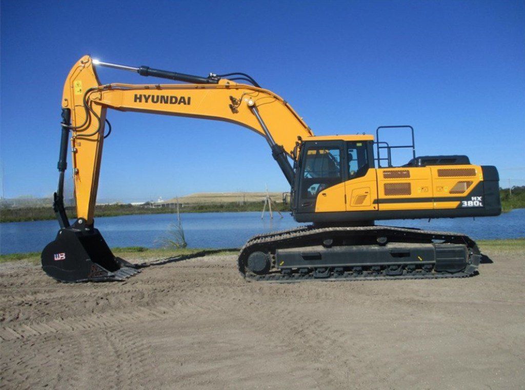 Tırtıllı ekskavator "Hyundai HX380L" — İnşaat texnikası, Bakı (2)