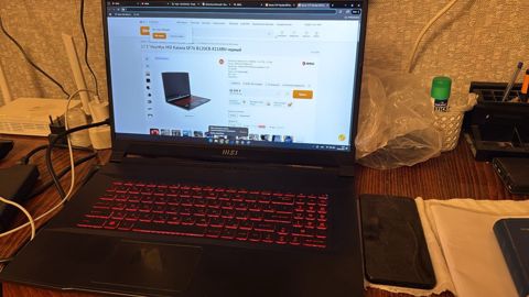 Noutbuk MSİ — Bakı