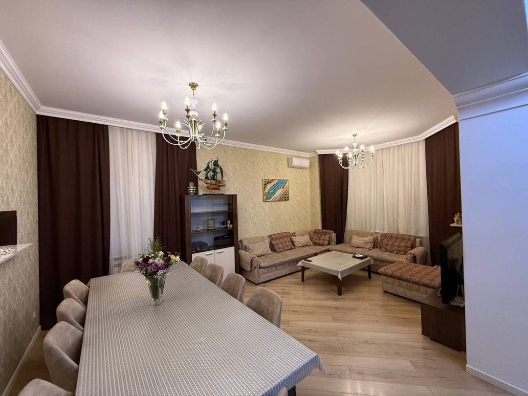 Satılır 4 otaqlı həyət evi/bağ evi 150 m² — Ev, villa, Bakı (4)