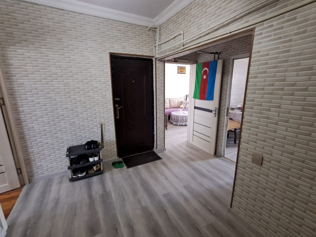 Satılır 4 otaqlı köhnə tikili 80 m² — Mənzil, Bakı (12)