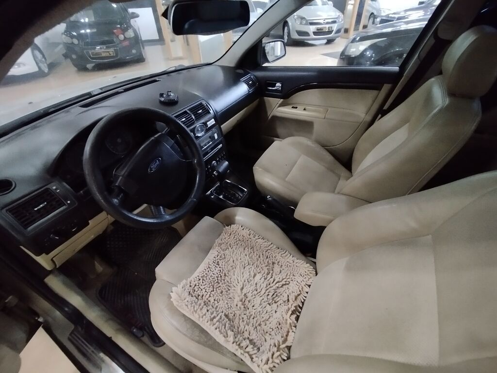 Ford Mondeo sedan Xüsusiyyətlər: - Kuzov: 4 qapılı sedan — Avto, Bakı (6)