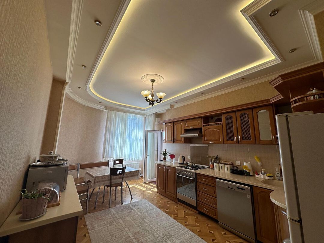 Satılır 3 otaqlı yeni tikili 140 m² — Mənzil, Bakı (10)