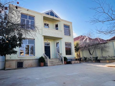 Satılır 6 otaqlı həyət evi/bağ evi 220 m² — Bakı
