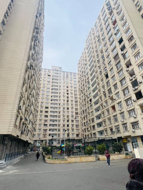 Satılır 2 otaqlı yeni tikili 71 m² — Bakı