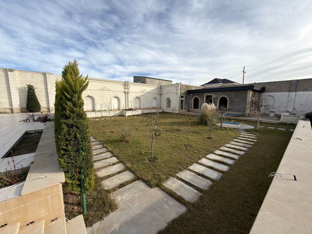 Satılır 20 otaqlı həyət evi/bağ evi 1500 m² — Ev, villa, Bakı (5)