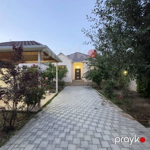 Satılır 3 otaqlı həyət evi/bağ evi 110 m²