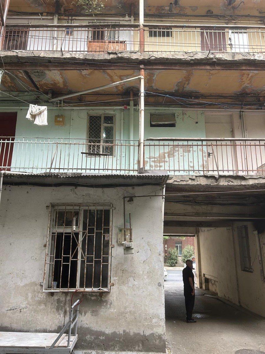 Satılır 2 otaqlı köhnə tikili 52 m² — Mənzil, Bakı (9)