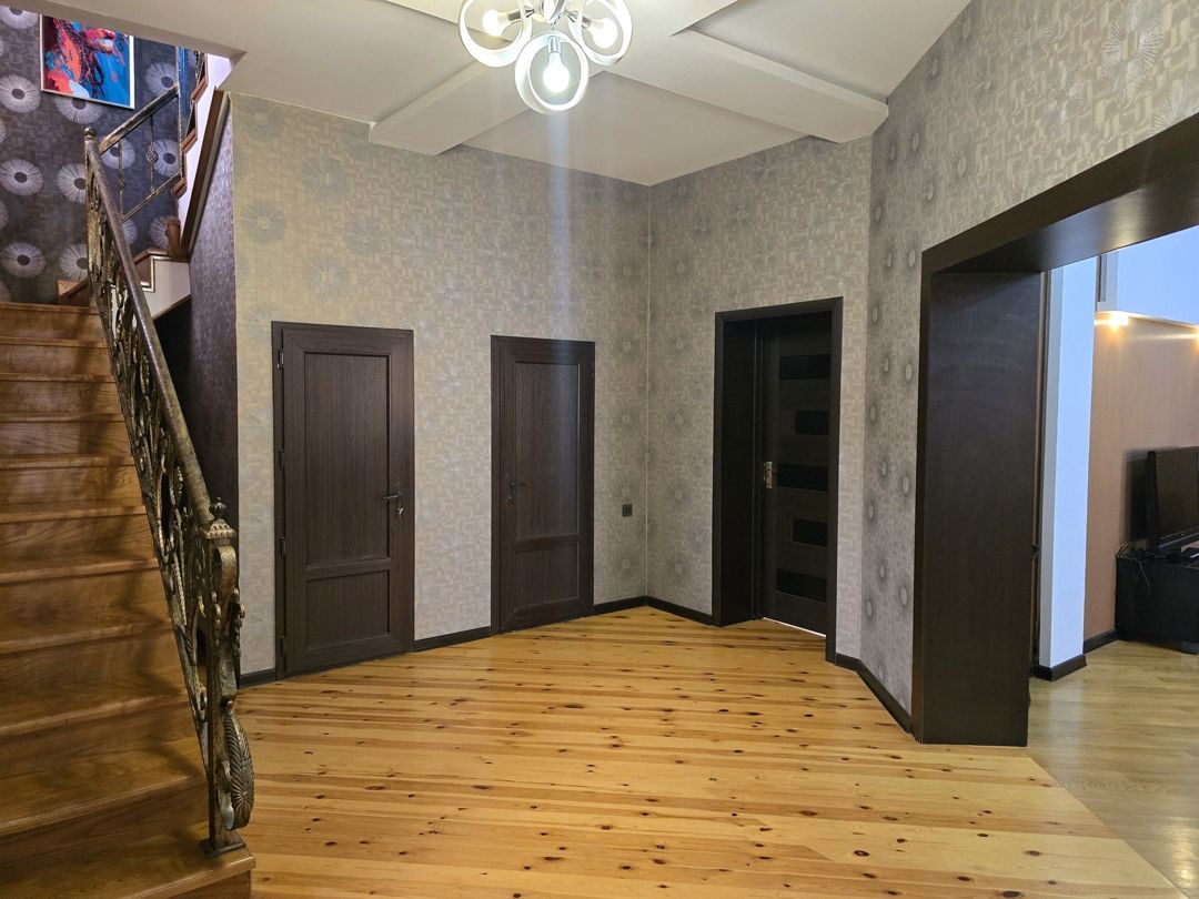 Satılır 7 otaqlı həyət evi/bağ evi 380 m² — Ev, villa, Bakı (11)