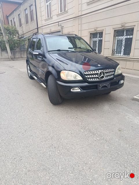 Mercedes ML 320, 3.2 L, 2002 il, 331 000 km