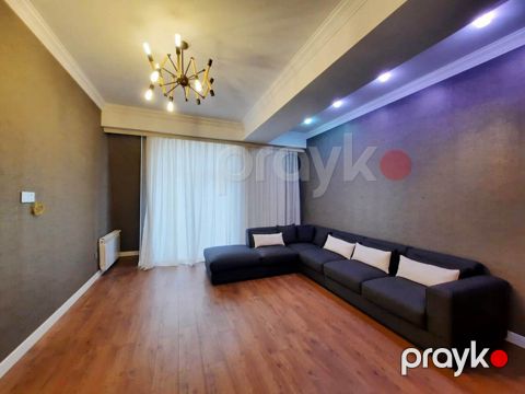 İcarəyə verilir 4 otaqlı yeni tikili 155 m²