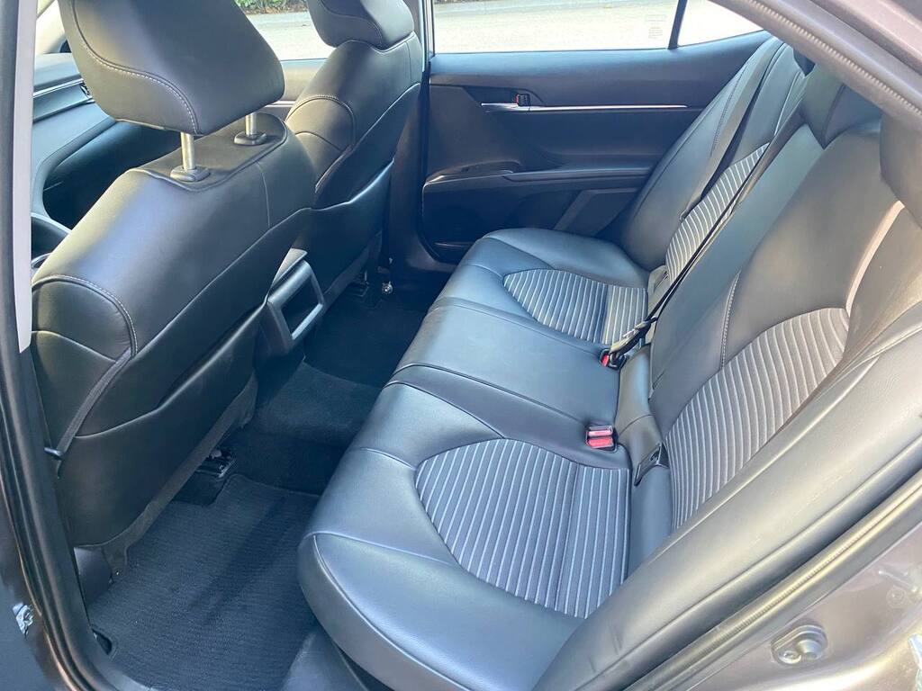Toyota Camry, 2.5 L, 1.6 kWh, 2021 il, 150 000 km — Avtomobillər, Bakı (6)