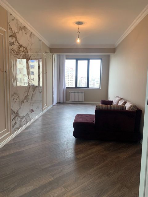 Satılır 3 otaqlı yeni tikili 121 m² — Bakı