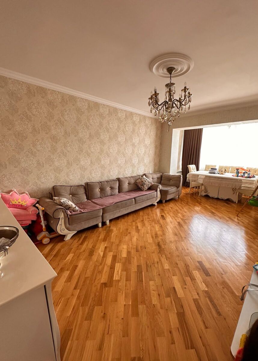 Satılır 3 otaqlı köhnə tikili 81 m² — Mənzil, Bakı