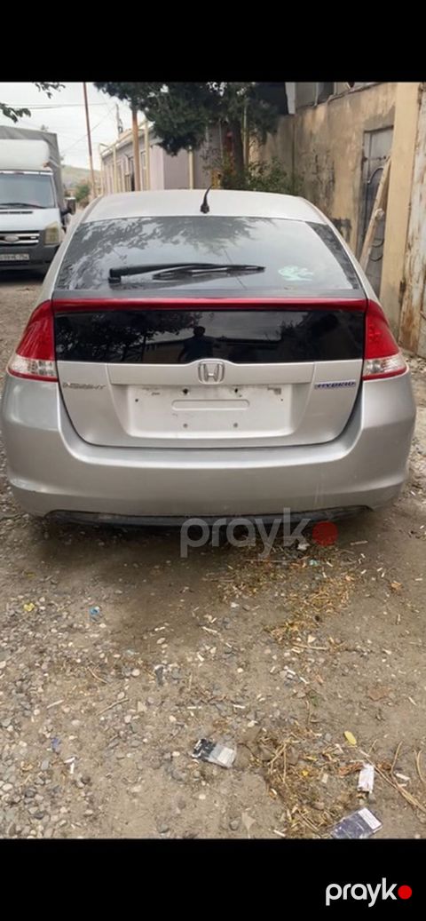 Honda Insight: 1.3 l 2010 il Hetçbek