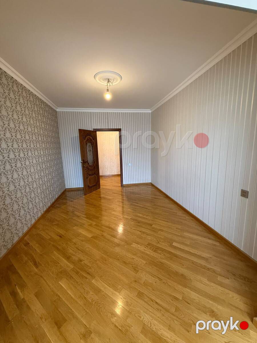 Satılır 2 otaqlı köhnə tikili 65 m² — Mənzil, Bakı (2)