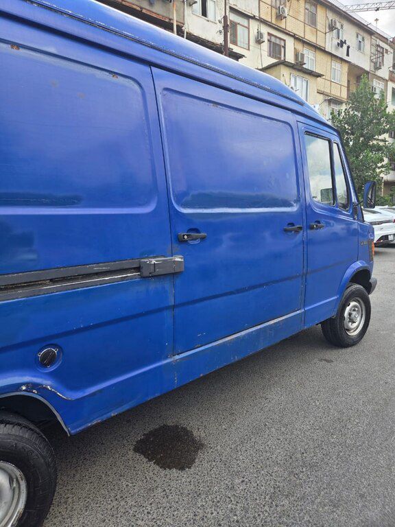 Mercedes 208 D, 2.3 L, 1993 il, 339 626 km — Avtomobillər, Bakı (11)