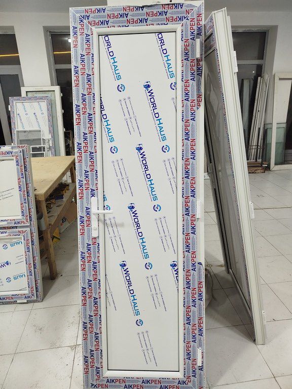 Plastik pəncərə və qapı — Təmir və inşaat, Bakı (3)