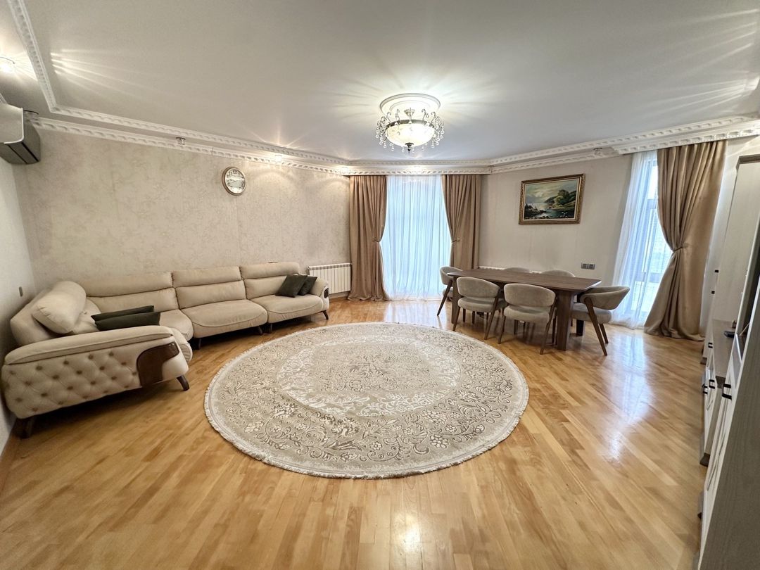 Satılır 4 otaqlı yeni tikili 153 m² — Mənzil, Bakı