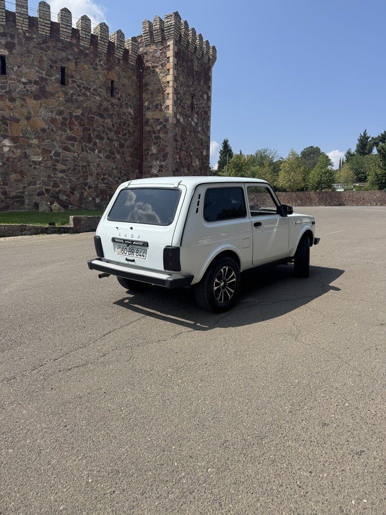 Lada (VAZ) Niva, 1.7 L, 2015 il, 151 000 km — Avtomobillər, Tovuz (11)