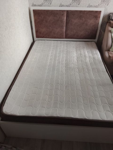 İşlənmiş, İkinəfərlik çarpayı, Bazalı, Matras ilə, Siyirməsiz, Azərbaycan — Xırdalan