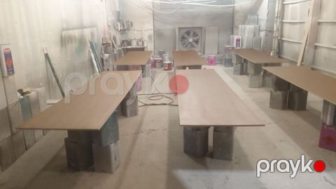Her nov mebelrin renglenmesi evde kohnelmis mebllerin renglenmesi — Bakı