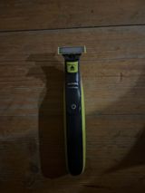 Philips OneBlade üz və bədən üçün hibrid trimmer/üzqırxan - Model — Emre