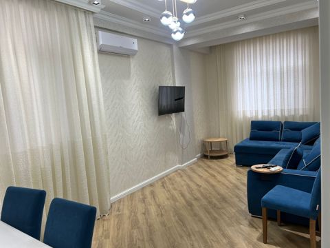 İcarəyə verilir 2 otaqlı yeni tikili 80 m² — Bakı
