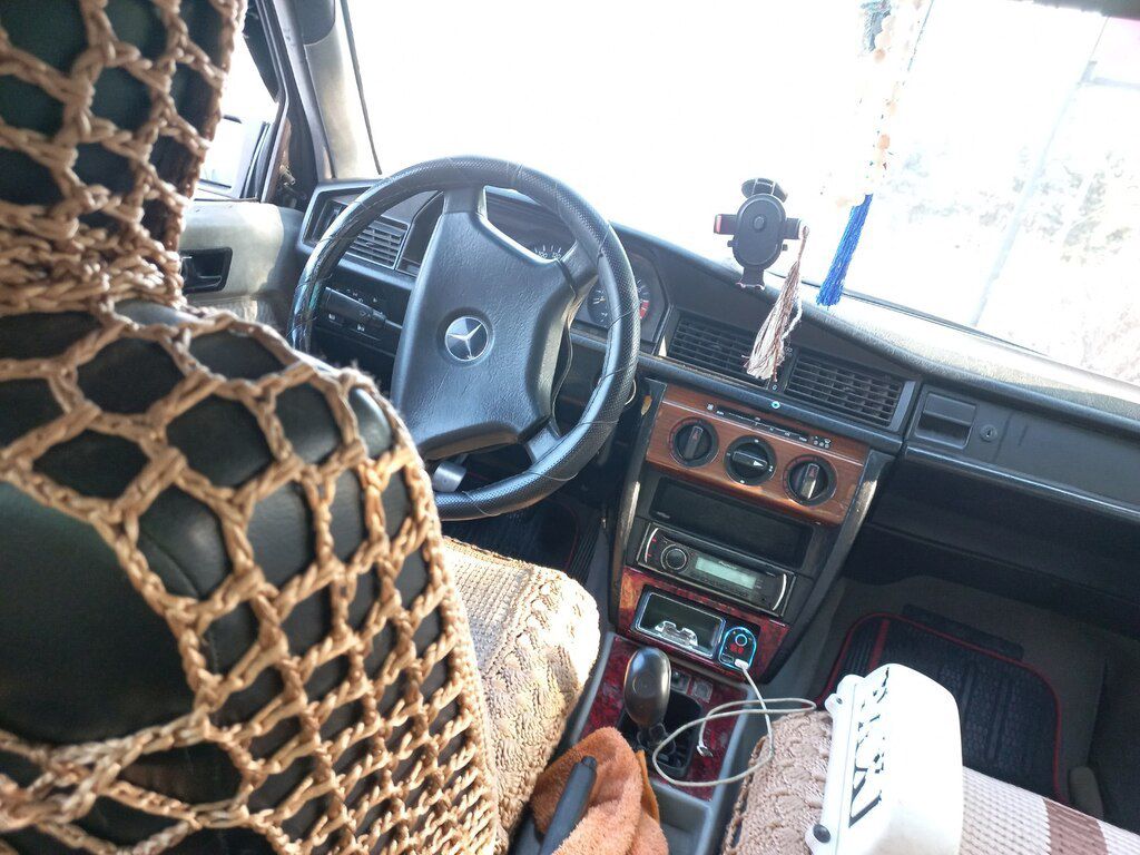 Mercedes 190, 2.0 L, 1991 il, 376 325 km — Avtomobillər, Bakı (5)