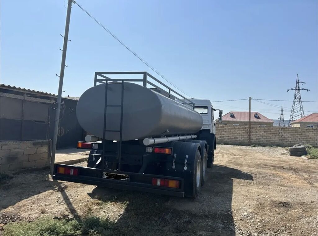 Kamaz su/yanacaq daşıyan tanker maşını - Marka/model: Kamaz 6x4 — Yük maşınları, Qobu (4)