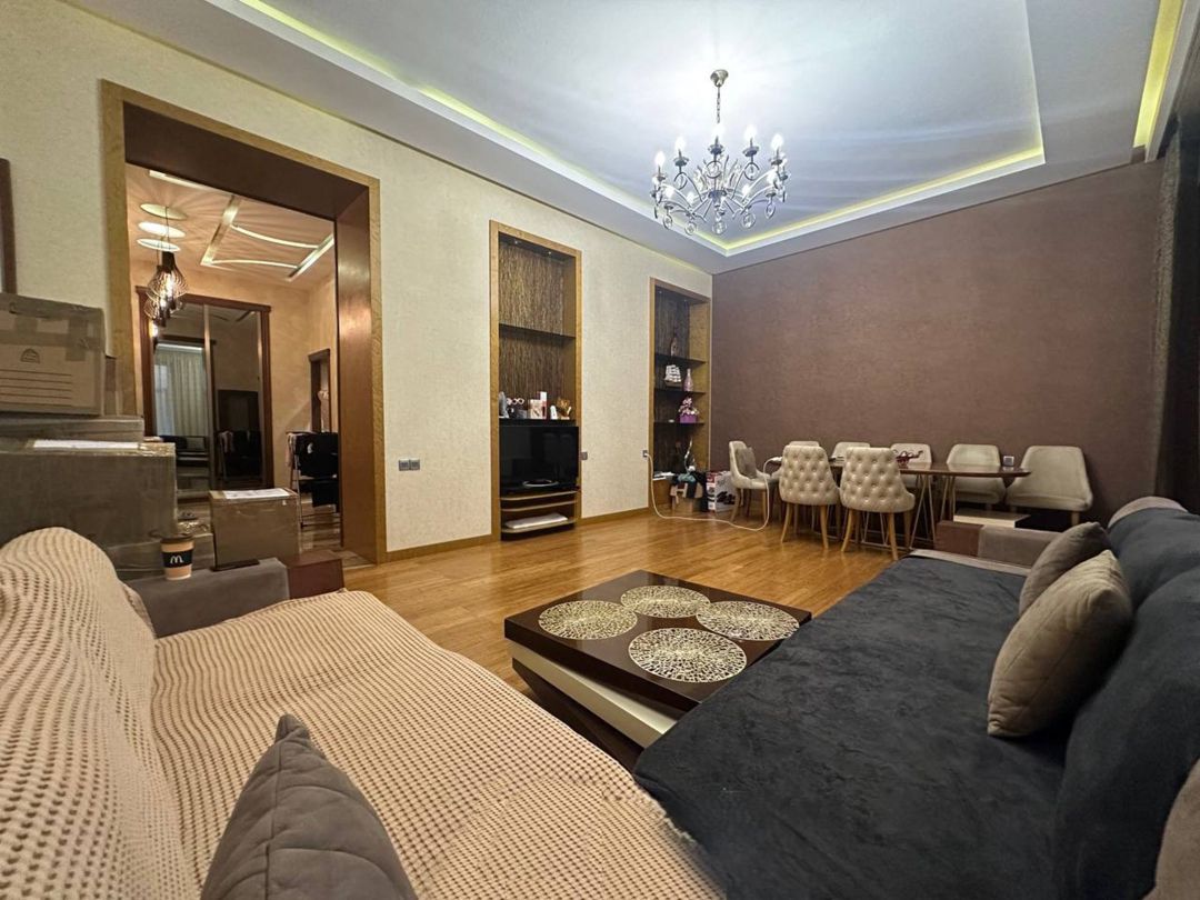 Satılır 3 otaqlı köhnə tikili 120 m² — Mənzil, Bakı (3)