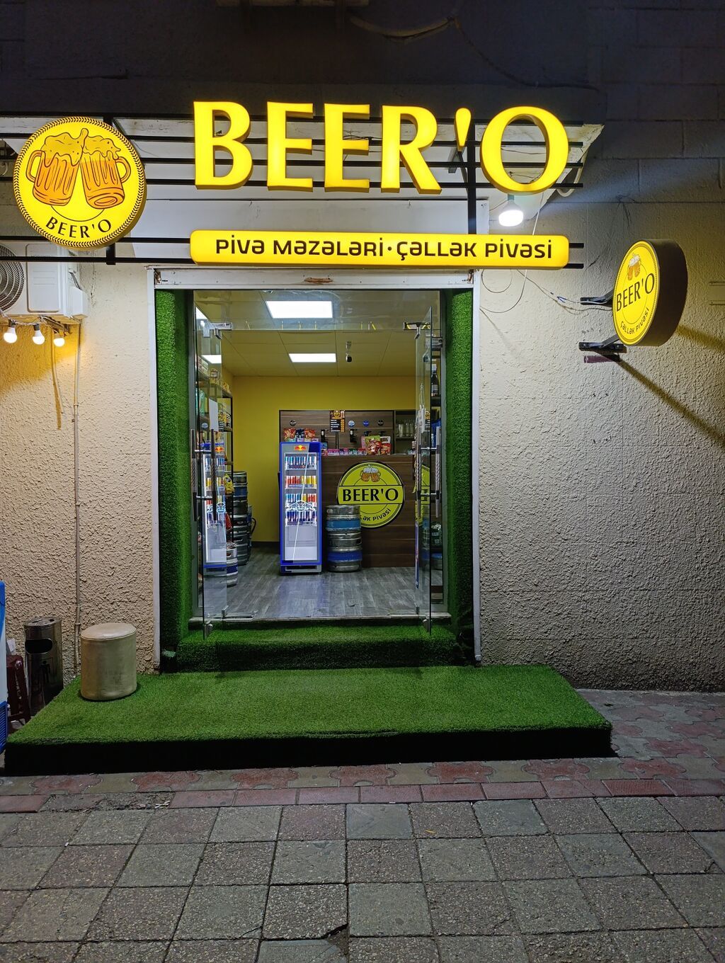 Yalnız biznes satılır pivə mağazasıdır Neftçilər metrosu yaxınlığı — Digər, Bakı