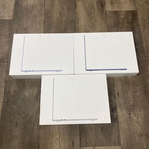 Apple MacBook Air 13.6-inch M5 16GB/512GB (2026) — Bakı