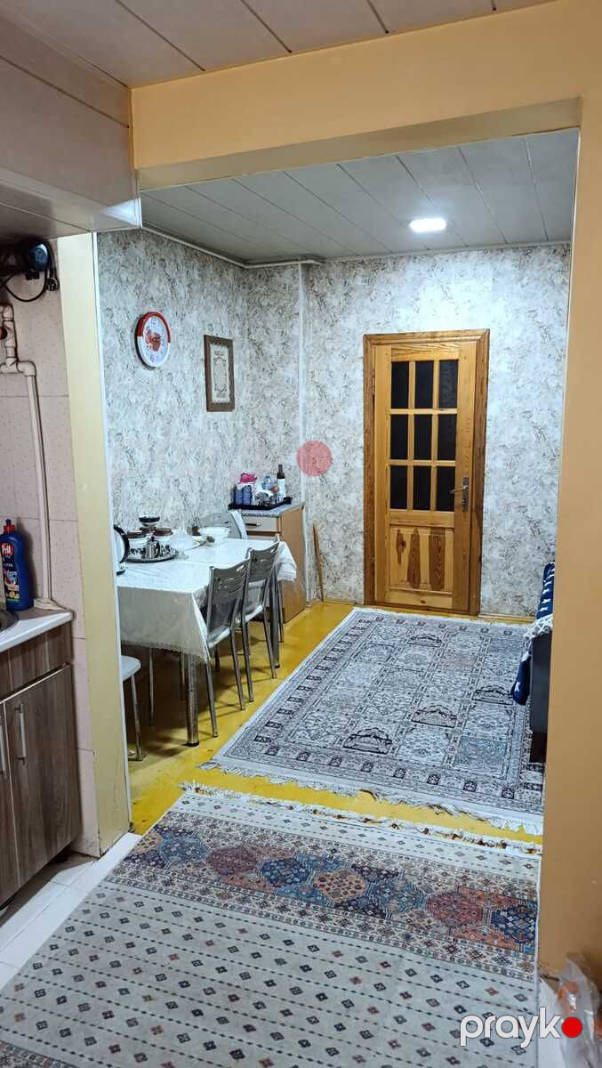 Satılır 4 otaqlı köhnə tikili 100 m² — Mənzil, Bakı (7)