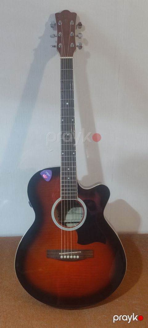 Elektro-akustik gitara – cutaway korpuslu, sunburst boyalı — Bakı