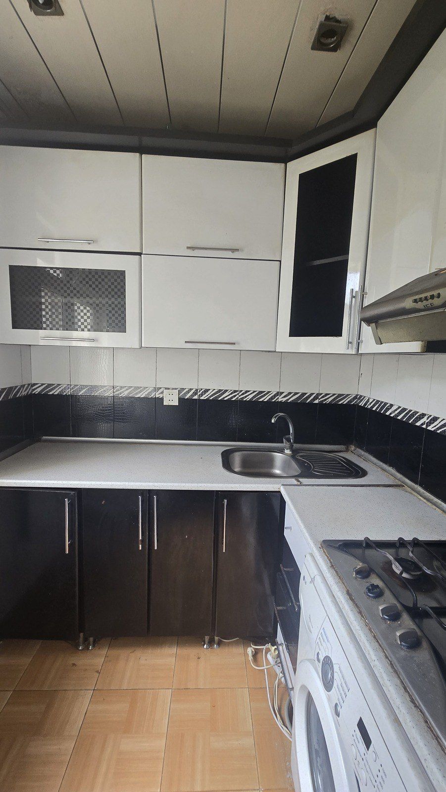 İcarəyə verilir 2 otaqlı köhnə tikili 45 m² — Mənzil, Bakı (6)