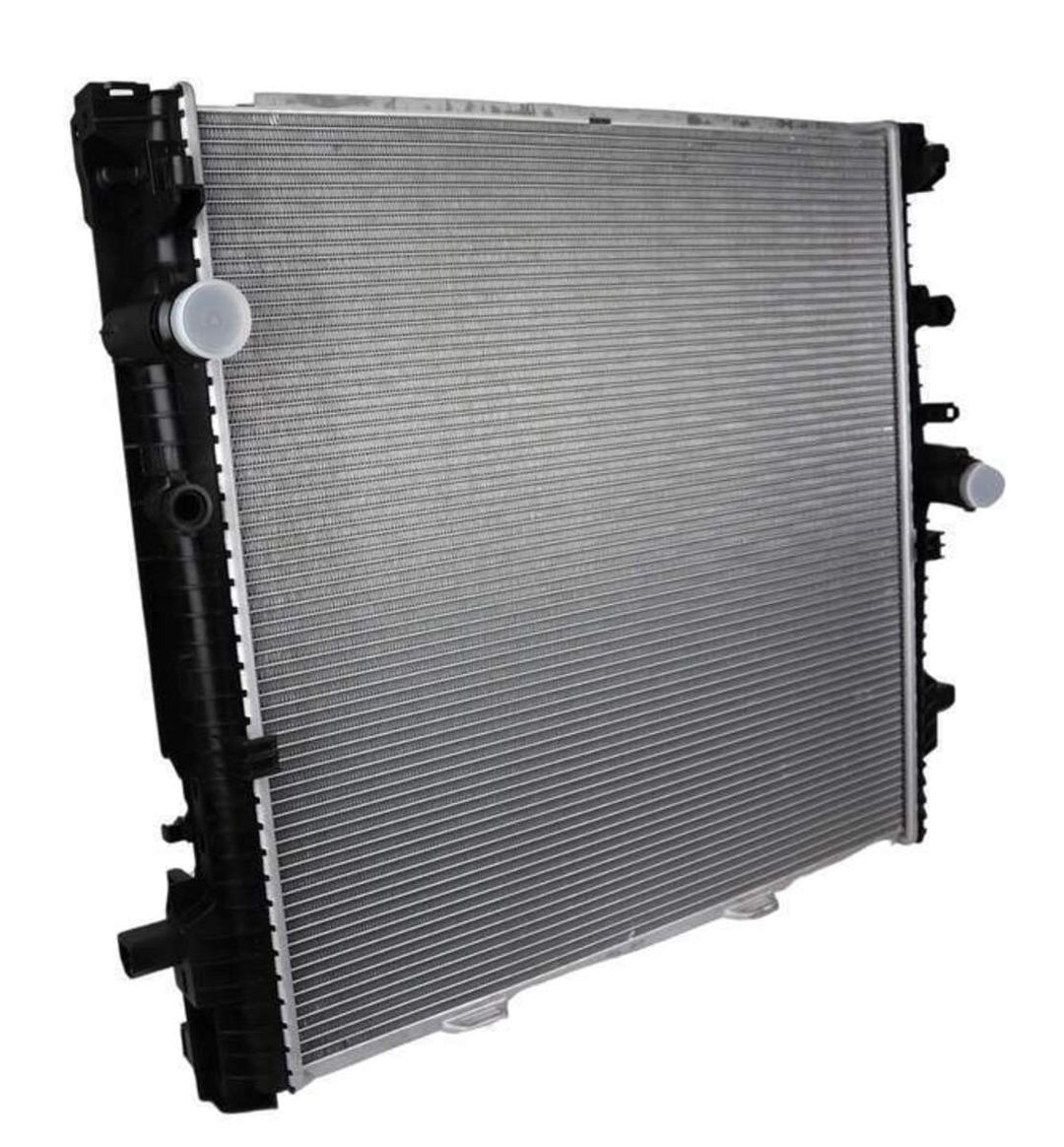 BMW F30, G20, G30, G11, G12, G05, F95, G07 su radiatoru — Ehtiyat hissələri və aksesuarlar, Bakı (3)