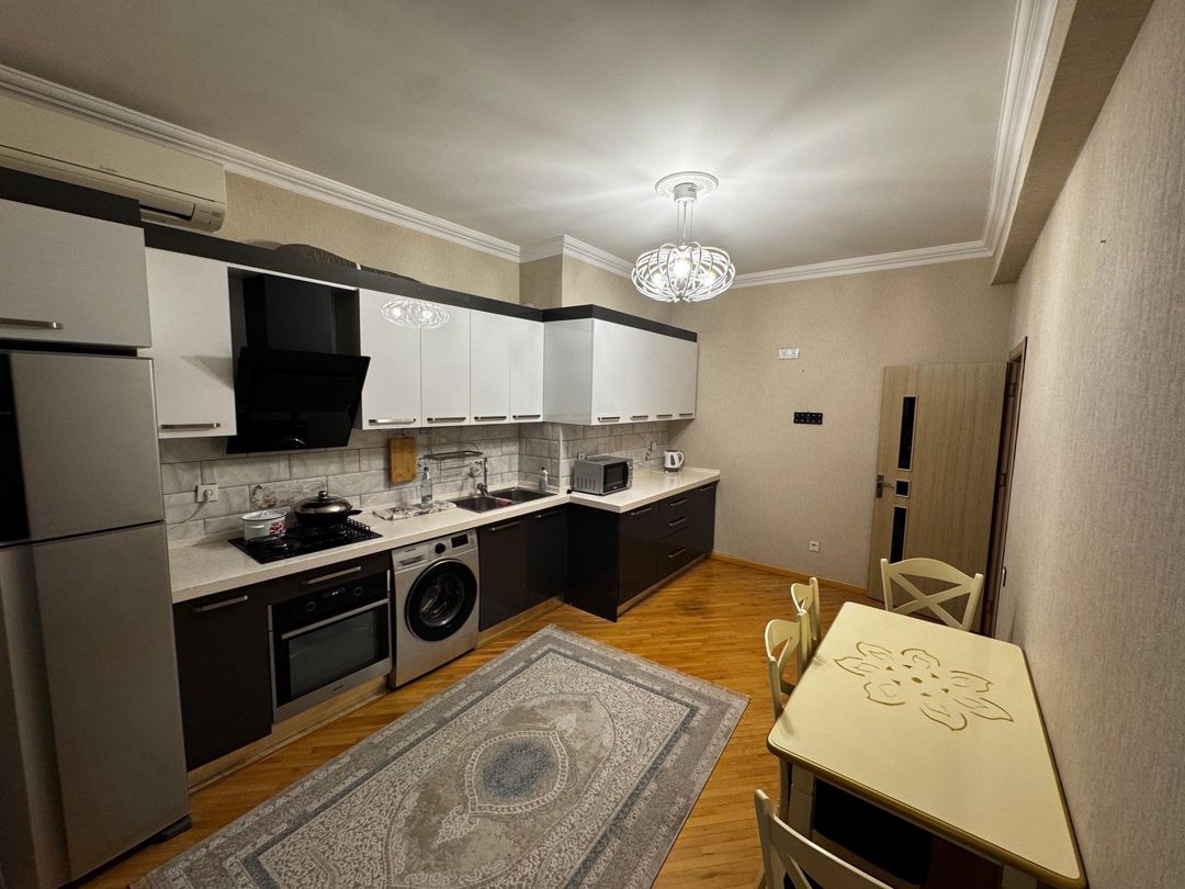 İcarəyə verilir 2 otaqlı yeni tikili 90 m² — Mənzil, Bakı (7)