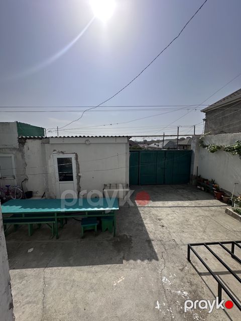 Satılır 4 otaqlı həyət evi/bağ evi 120 m²