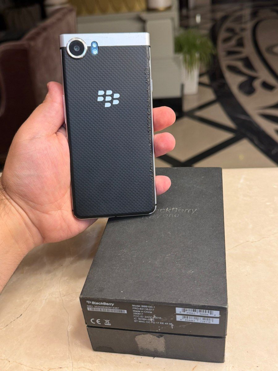 Blackberry Keyone Black/Silver 32GB/4GB — Smartfonlar, Bakı (5)