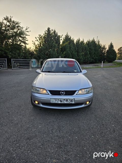 Opel Vectra, 1.8 L, 2001 il, 317 896 km