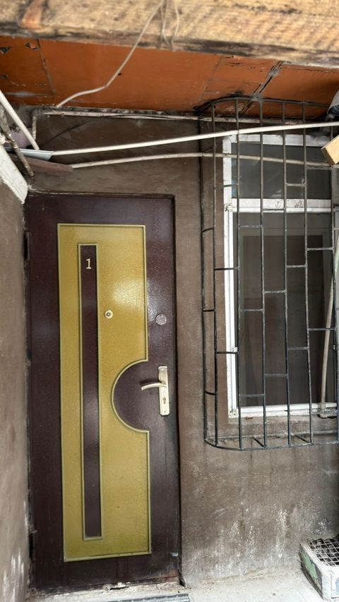 3-otaqlı mənzil, 28 May m., 50 m² — Bakı