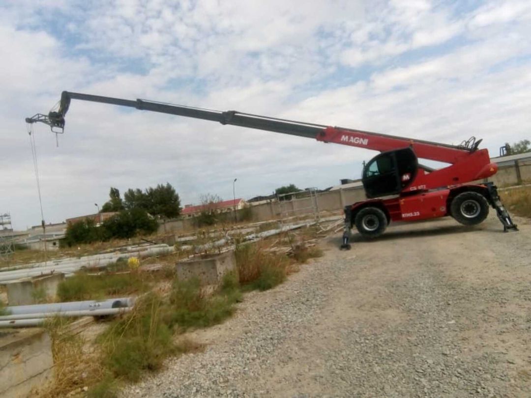 Magni RTH 5.30 Rotasion Telehandler icarəsi — Avtomobil icarəsi, Bakı (4)