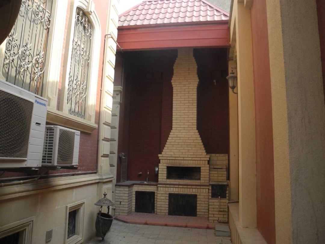 Satılır 10 otaqlı həyət evi/bağ evi 1000 m² — Ev, villa, Bakı (4)