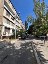 Satılır 4 otaqlı köhnə tikili 100 m² — Ağa
