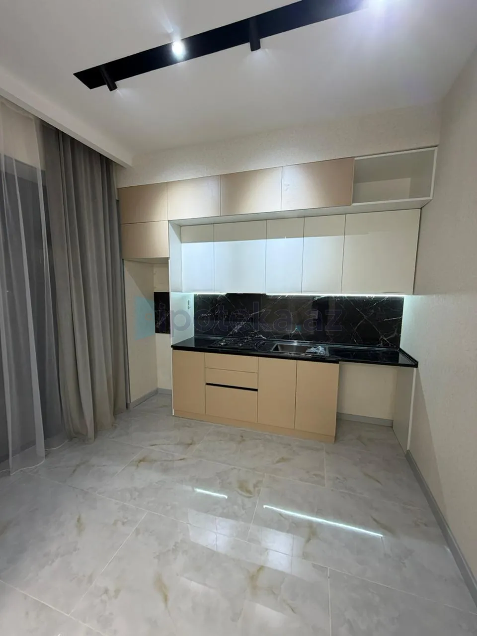 Satılır: 4 Otaq, Bağlar, Xəzər r., Şağan q., 130.00 m² — Ev, villa (9)